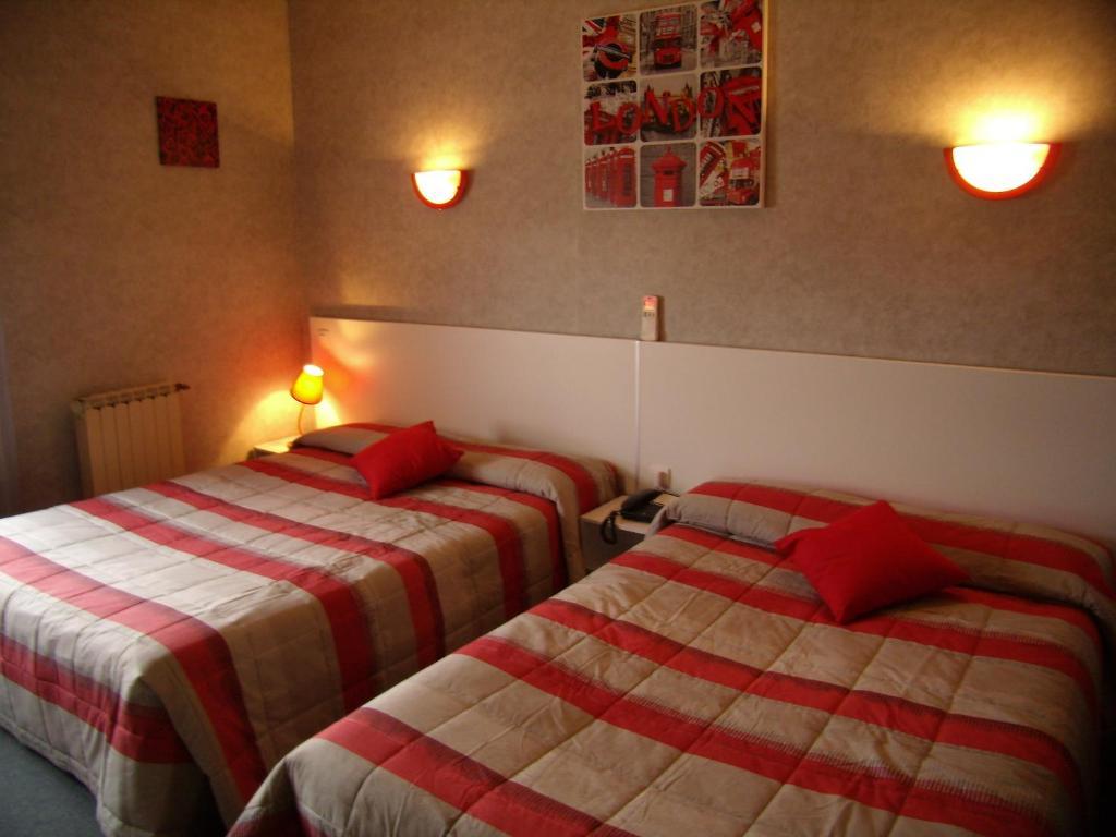 Hotel Le Relais Fleurance Rum bild